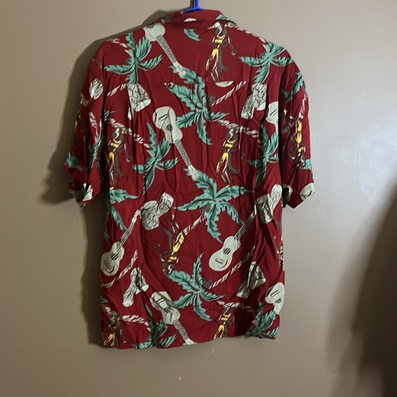 Rayon vacation Hawaiian style shirt vintage. B6 - Picture 5 of 5